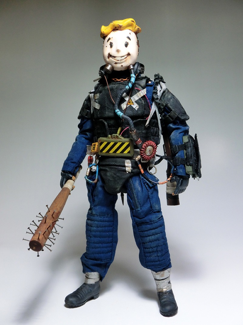 Illustration for article titled Custom Toys and Figures Made for Wasteland Nightmares
